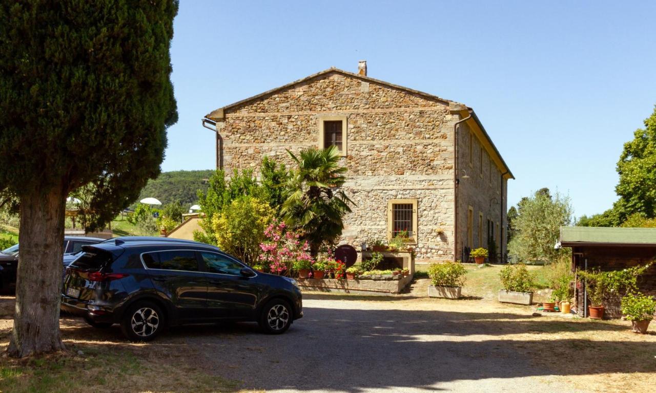 Agriturismo Due Ponti Chianni Bagian luar foto