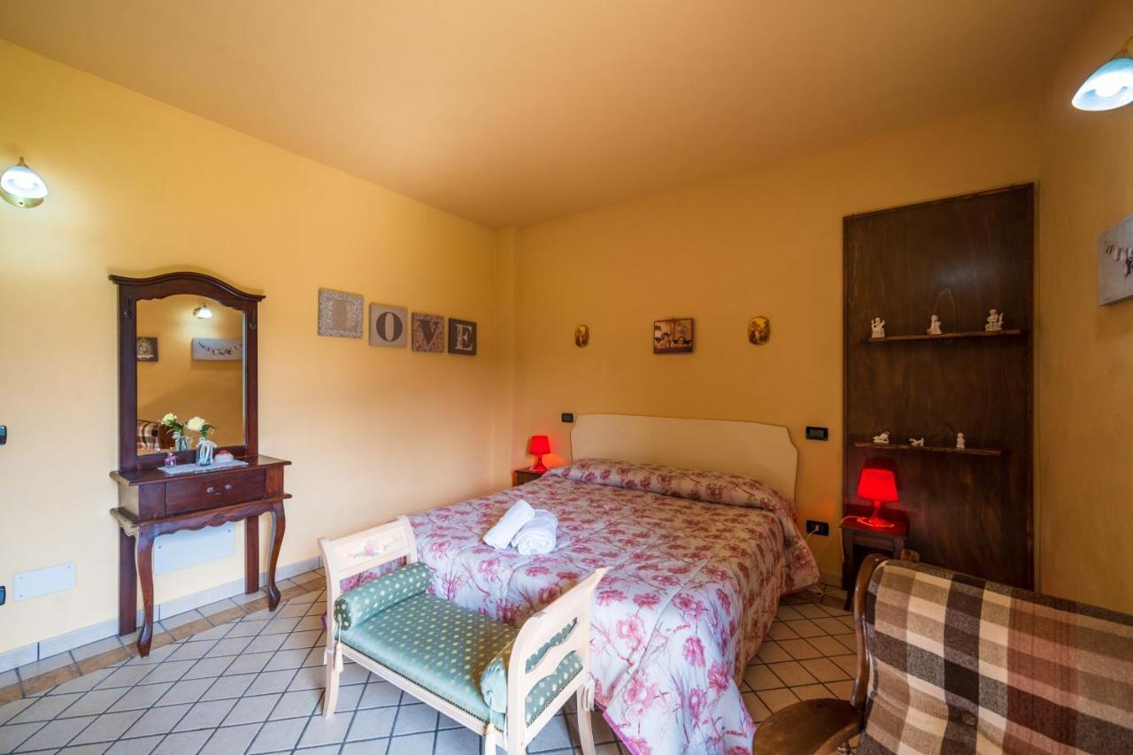Agriturismo Due Ponti Chianni Bagian luar foto