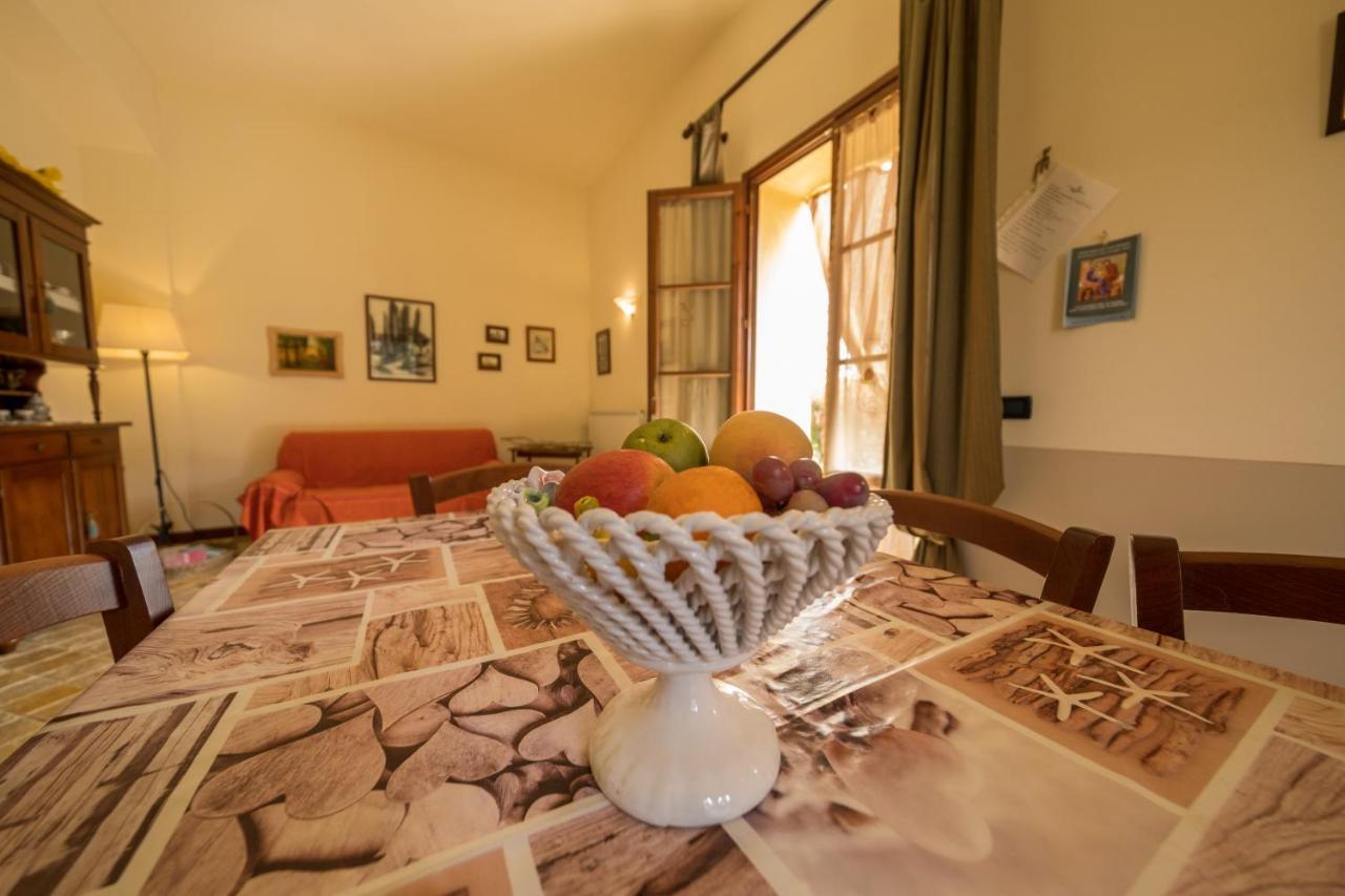Agriturismo Due Ponti Chianni Bagian luar foto