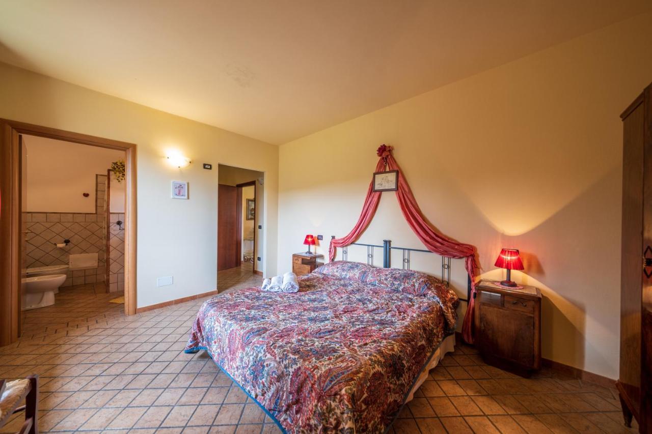 Agriturismo Due Ponti Chianni Bagian luar foto