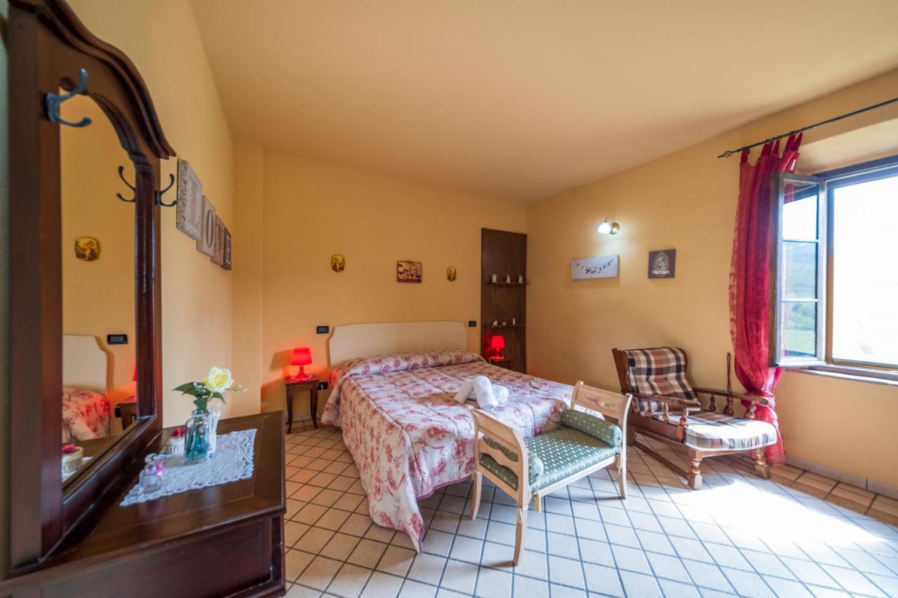 Agriturismo Due Ponti Chianni Bagian luar foto
