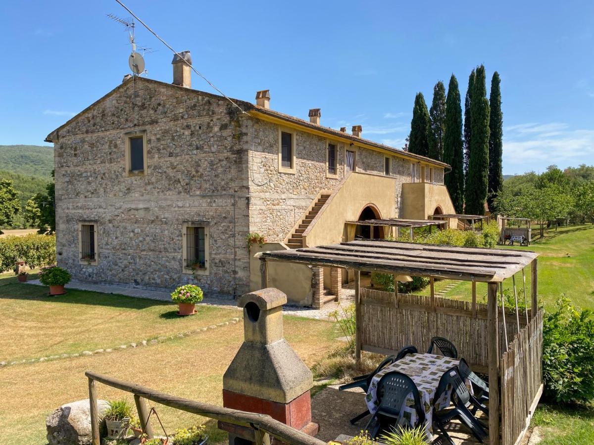Agriturismo Due Ponti Chianni Bagian luar foto